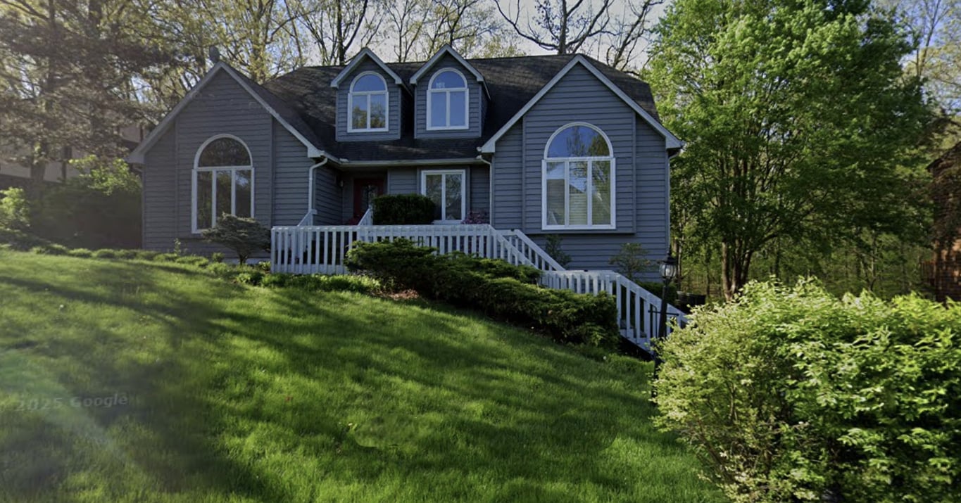 Photo - 482 Ashford Ln