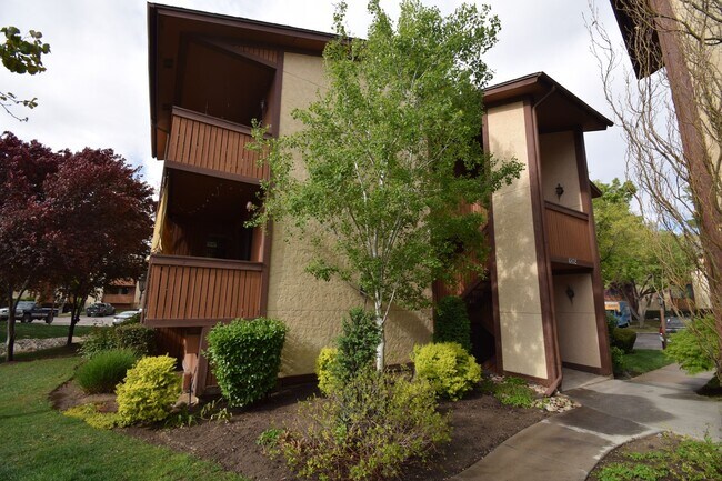 Photo - Charming 1 Bed 1 bath Condo in the Heart of Fort Union!!! Unit B5