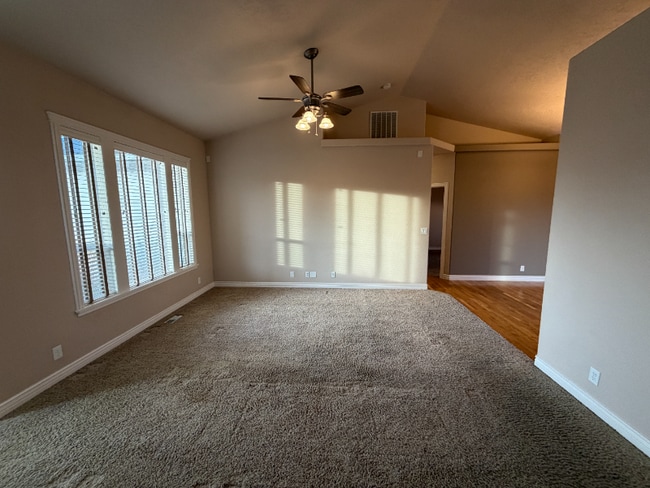 Photo - 1820 SW Silverstone Ave