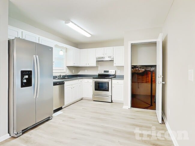 Photo - 7 Adair Cove