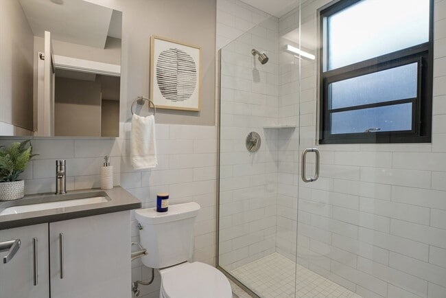 Photo - 249 Hanover St Apartments Unit 2