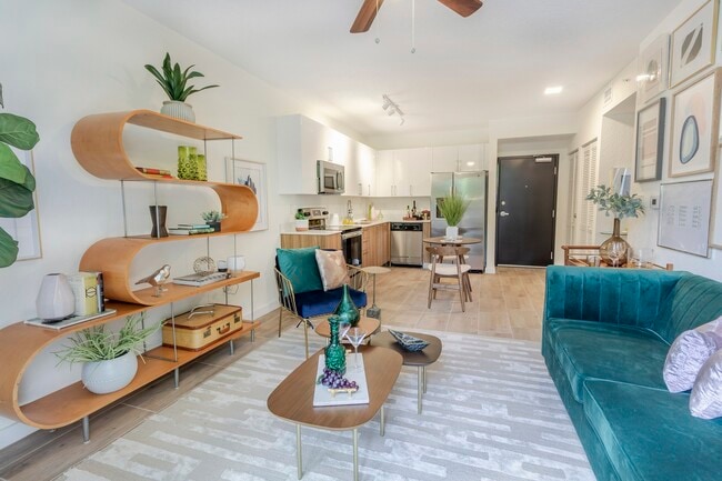 Photo - Alameda West