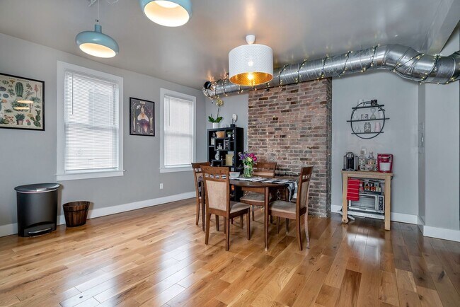 Photo - 1418 High St Unit #2