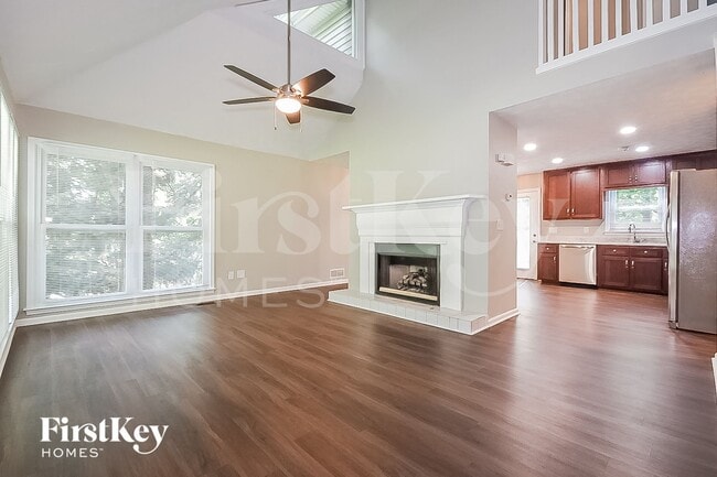 Photo - 4927 Wade Valley Way