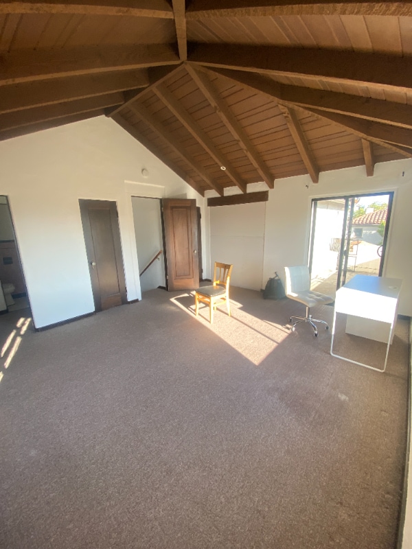 Photo - 1700 Le Roy Ave Unidad 4