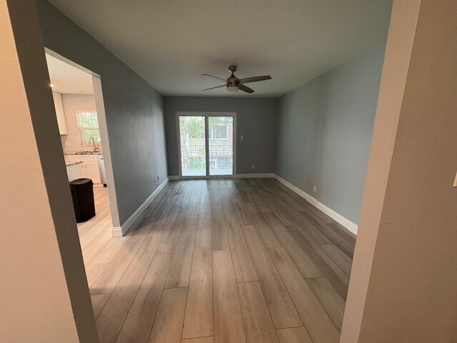 Photo - 1327 84th Ave N Unidad C