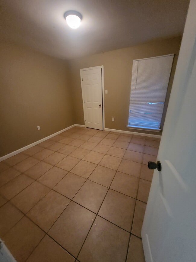 Photo - 10215 El Scott Ave