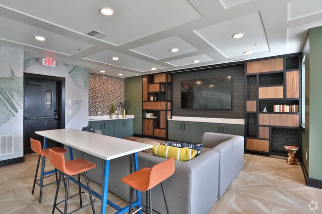 Signature Hartwell Village