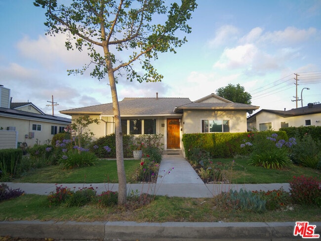 Building Photo - 11364 Malat Way