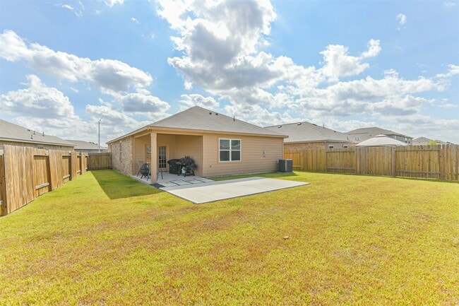 Photo - 15271 Snowdrop Field Dr
