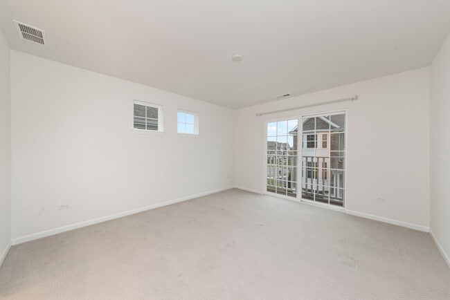 Photo - 4431 Monroe Ct Townhome