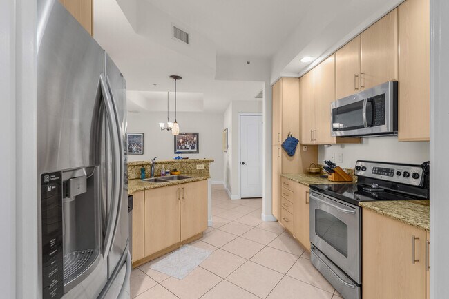 Photo - 801 S Olive Ave Unidad 1218