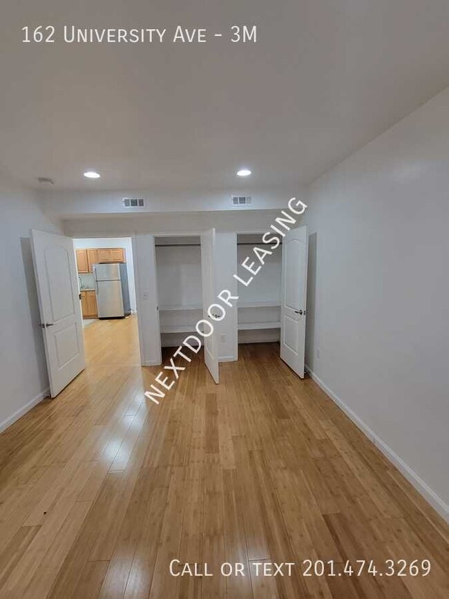 Photo - 162 University Ave Unit 3M