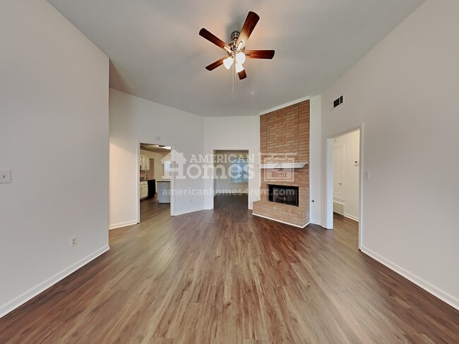 Photo - 245 Brookstone Cove