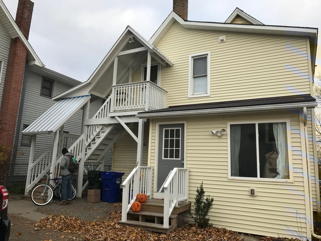 Photo - 125 Manhattan Dr Unit 1