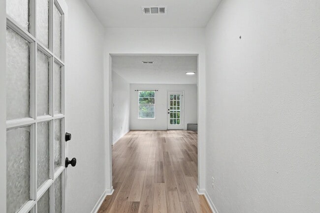 Photo - 1409 S 3rd St