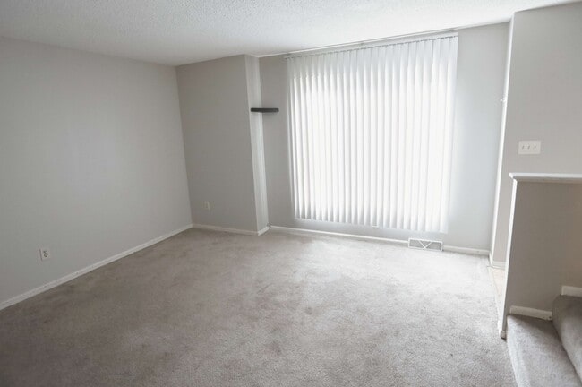 Photo - 3403 Robin Ave SW