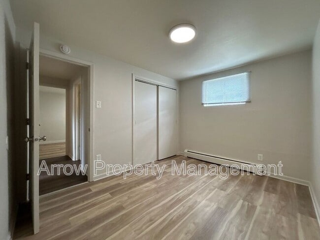 Photo - 609 W 14th St