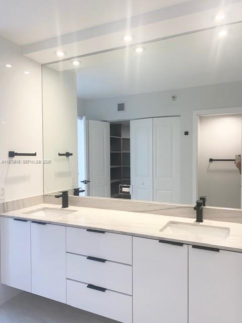 Photo - 3530 Mystic Pointe Dr Unit 702