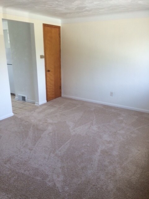 Photo - 618 Wirsing Ave
