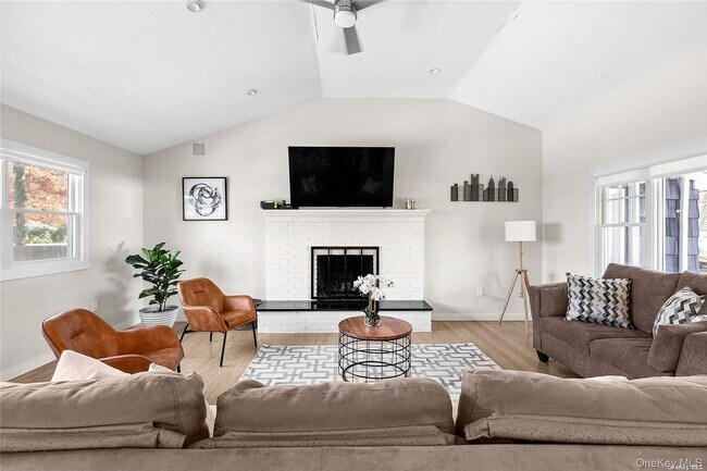 Photo - 43 Homewood Dr