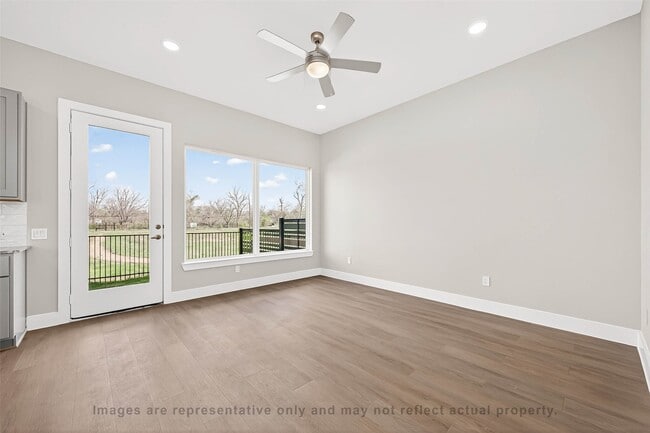 Photo - 10719 Mason Rd Unidad 33