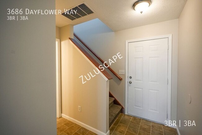 Photo - 3686 Dayflower Way
