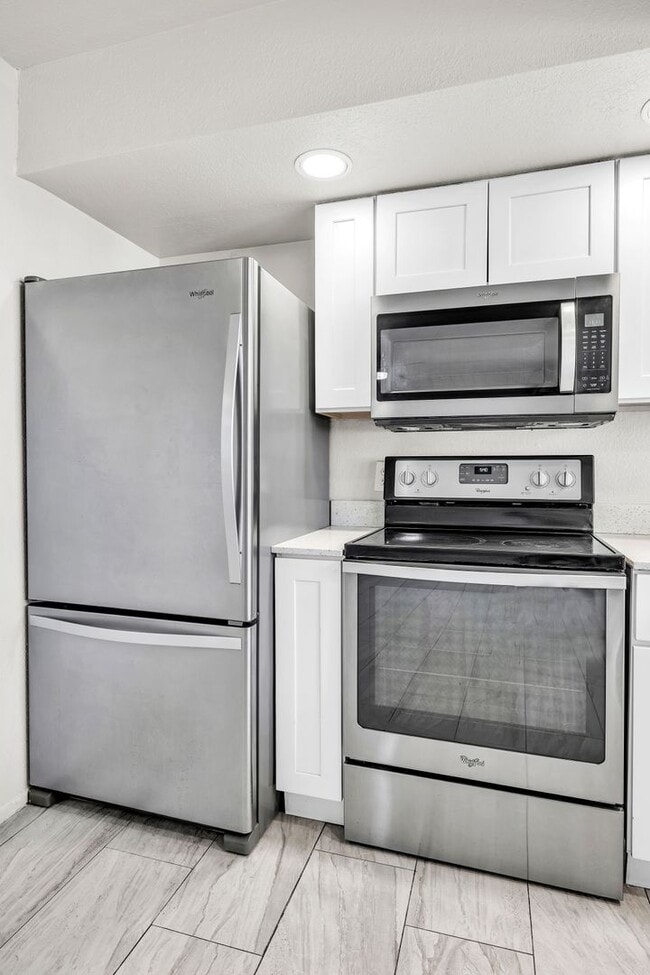 Photo - 45 N Phyllis Unit 108