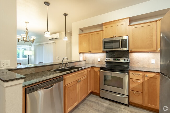 Photo - Courtyards At Waipouli