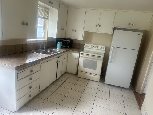 Photo - 440 Welby Ave S Unit 440