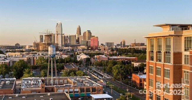 Photo - 125 W Tremont Ave Unidad B2C