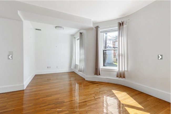 Photo - 46 Cameron St