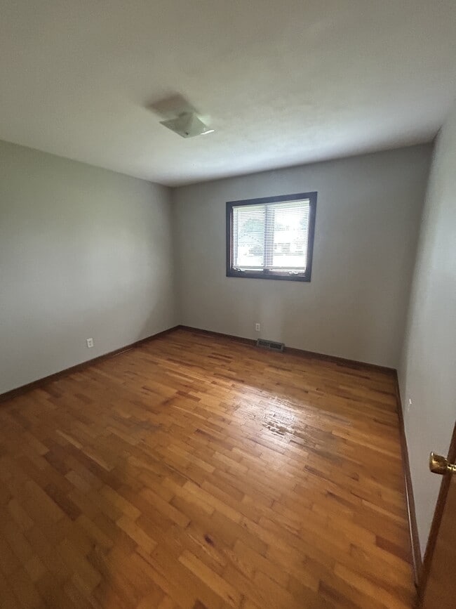 Photo - 10269 Felch St