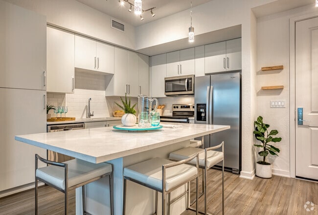 2BR, 2BA - 1,129SF - Paradise Floorplan
