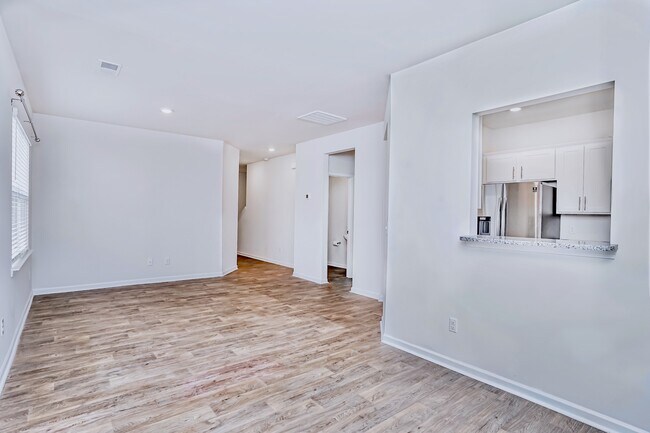 Photo - 415 Sea Grit Ct