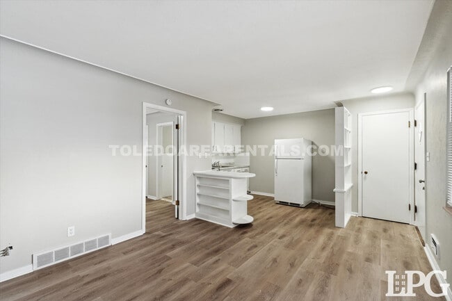 Photo - 4225 Harvest Ln Unit 2