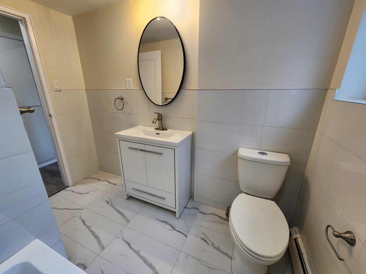 Photo - 2 Normandy Dr