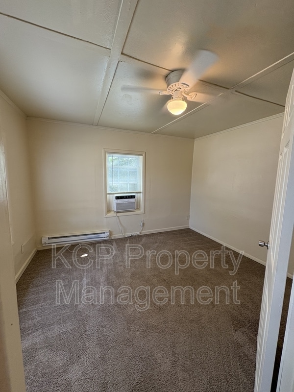 Photo - 1700 S T St