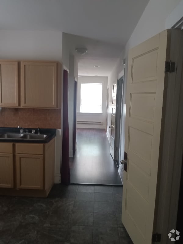 Building Photo - 5123 S Ada St Rental