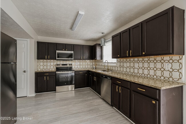 Photo - 9505 River Trail Dr