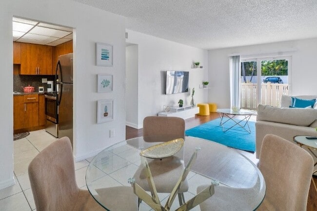 Building Photo - Windsor Forest