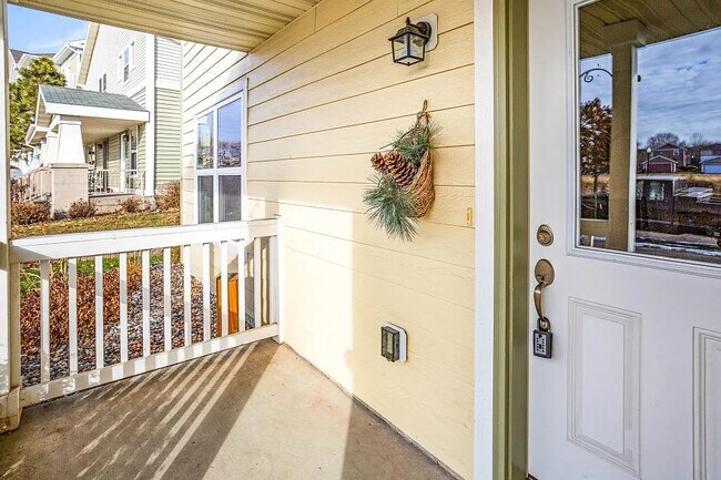 Photo - 1010 Van White Memorial Blvd