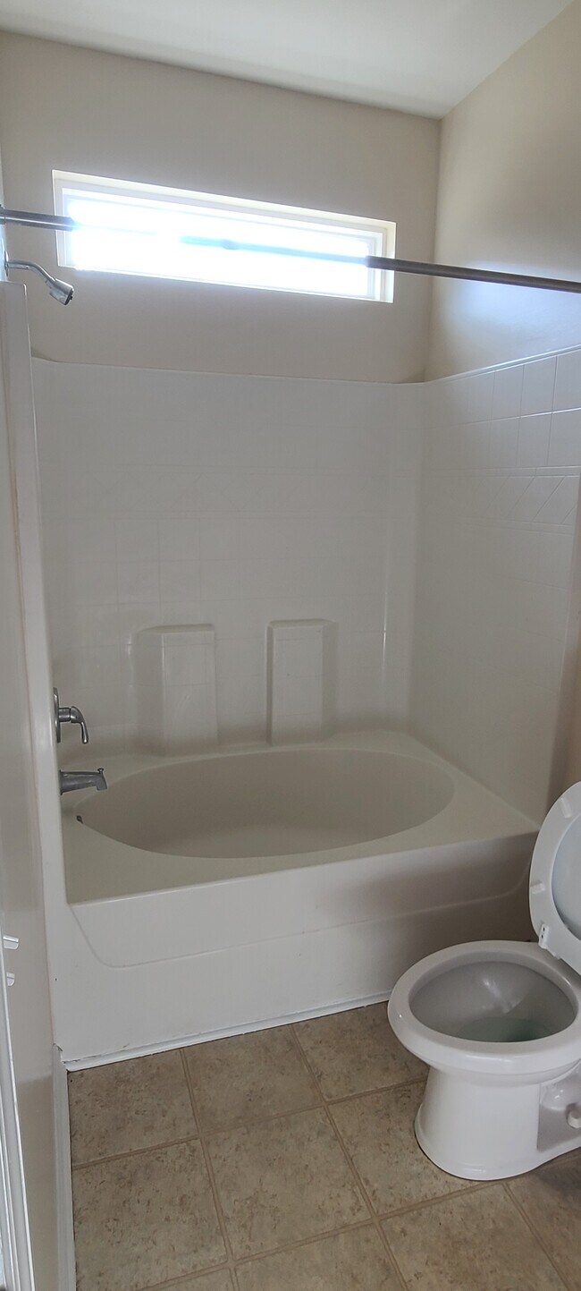 Photo - 327 Flyway Rd