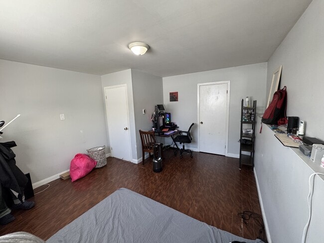 Photo - 4619 Rue Principale Unit 1