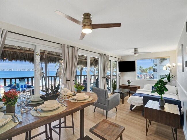 Photo - 900 N Surf Rd Unit 2