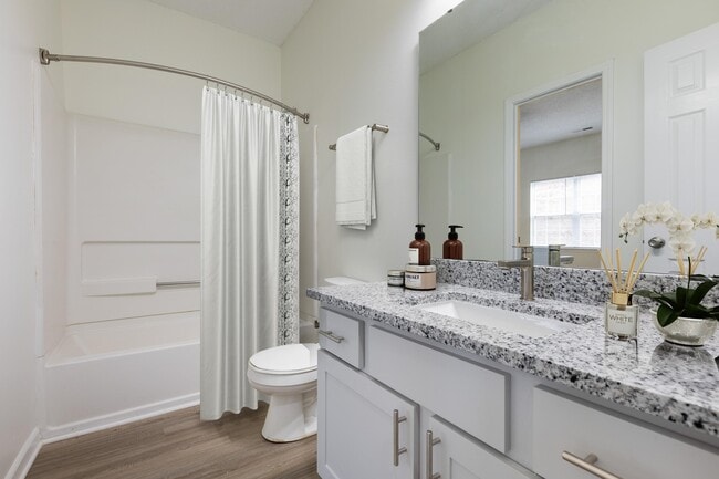 Photo - Trellis Pointe