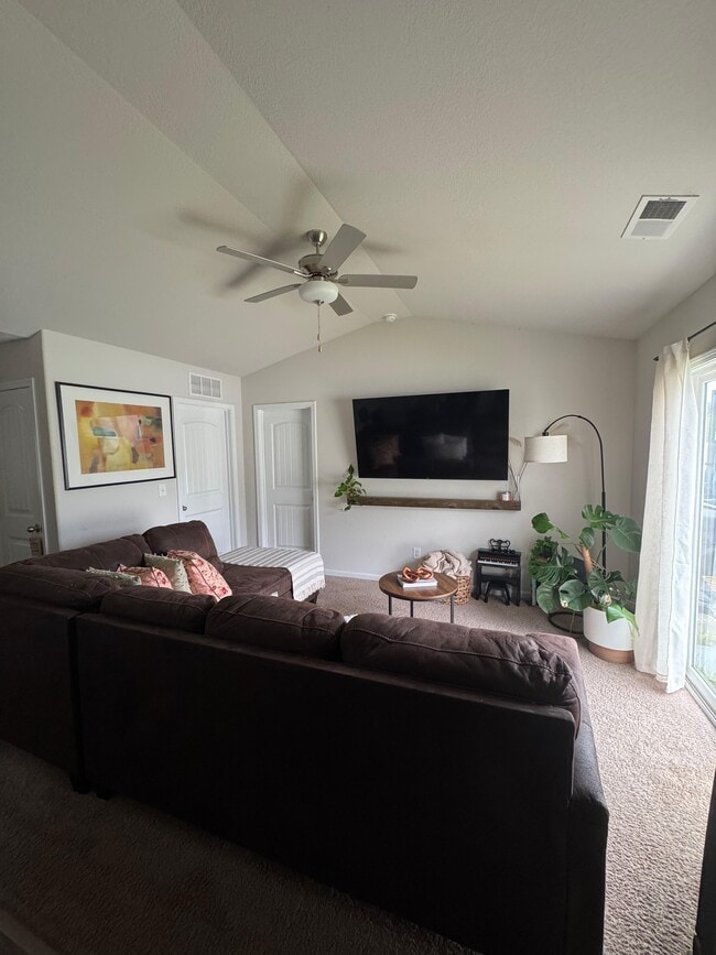 Photo - 1904 SW 10th Ct