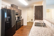 2BR, 2BA