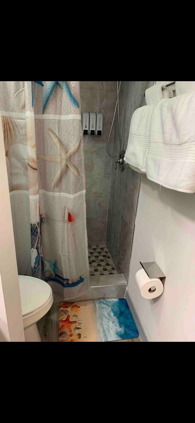 Photo - 13437 Heald Ln