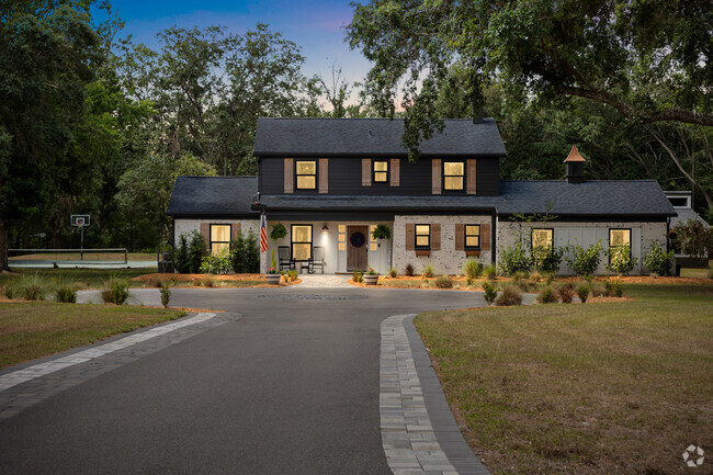 Building Photo - 6618 Country Club Rd Rental